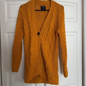 Abercrombie & Fitch Mustard Cable Knit Cardigan